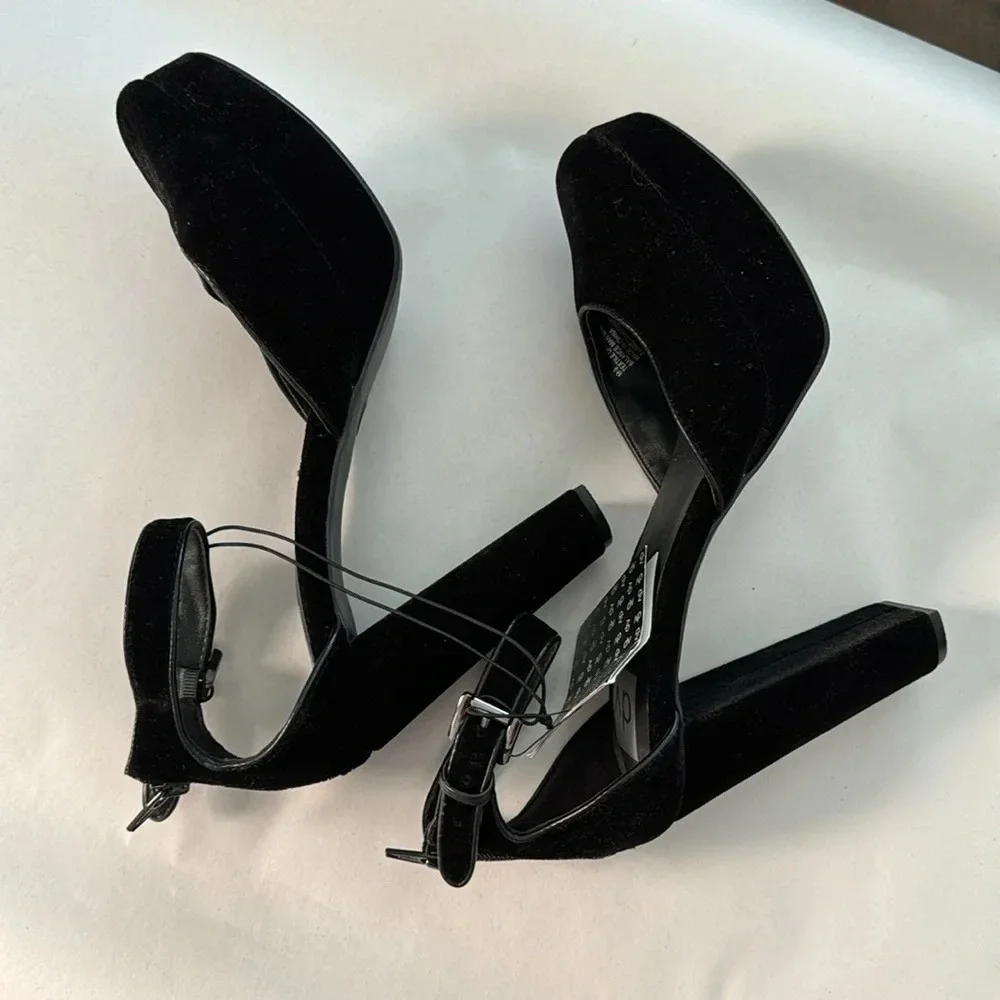 DV Dolce Vita Suede Ankle Strap Blocked platform black Heels Pumps size 9 1/2